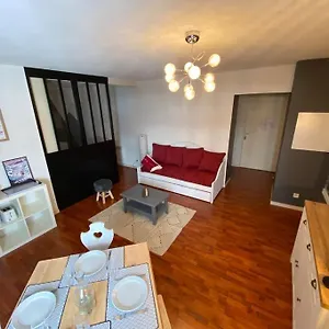 https://vignec-saint-lary-t2-cosy-avec-balcon-piscine.midi-pyreneeshotels.com